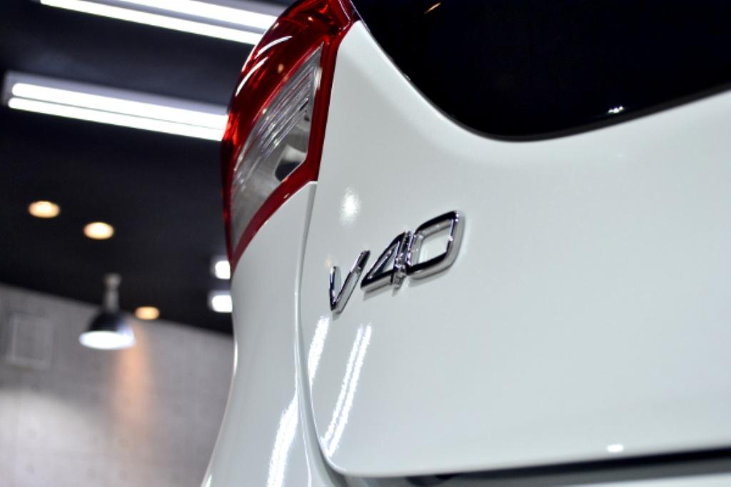 V40CC-9