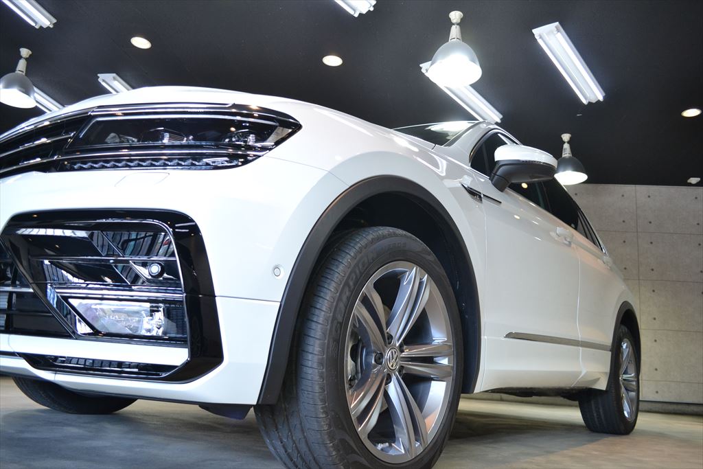 Tiguan_white_005