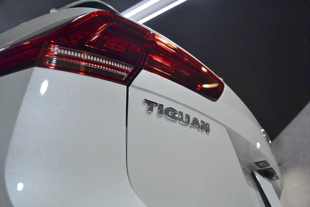 Tiguan_white_007