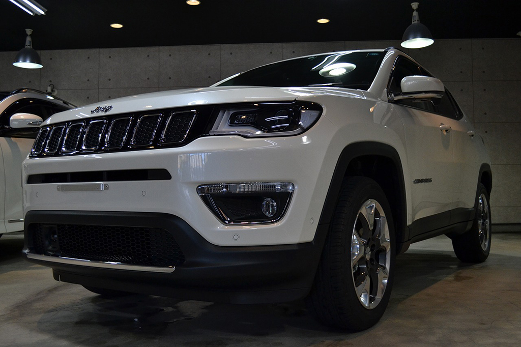 jeep_Compass_白_005.jpg