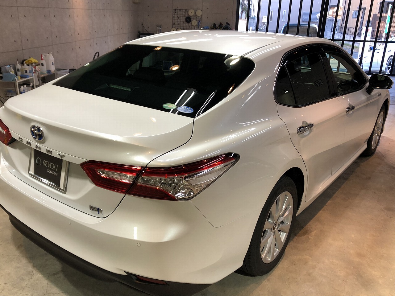 CAMRY_white_011