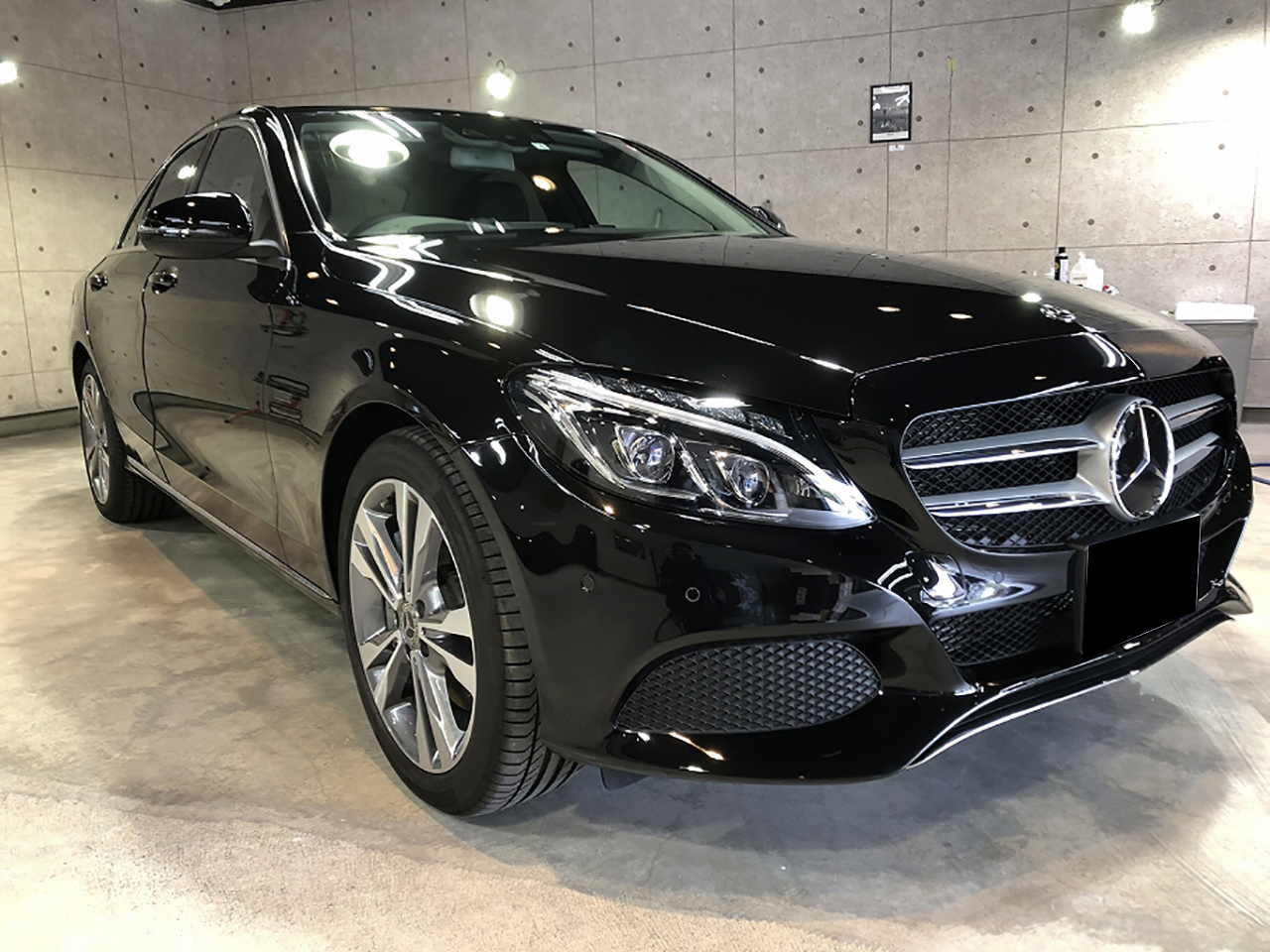 C350E_bla_001