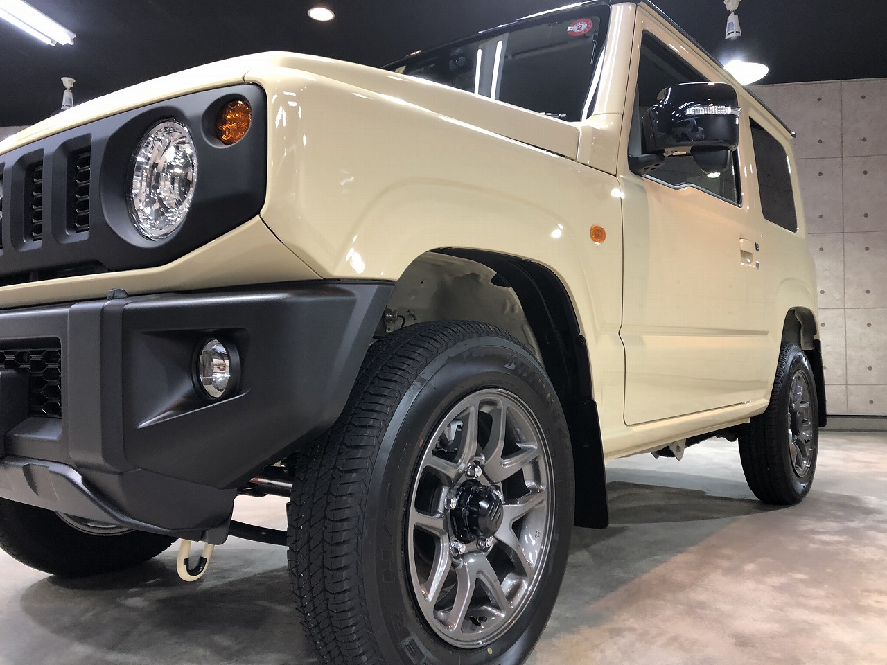 Jimny_khaki_004