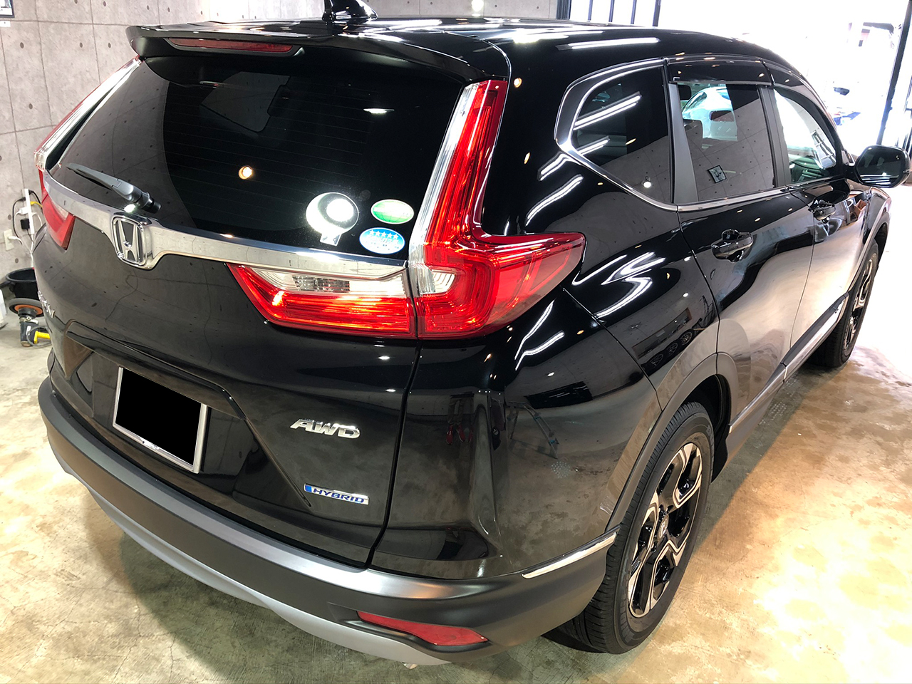 HONDA_CR-V_black_006