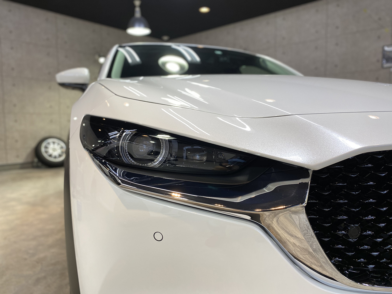 cx-30_MAZDA_白_002