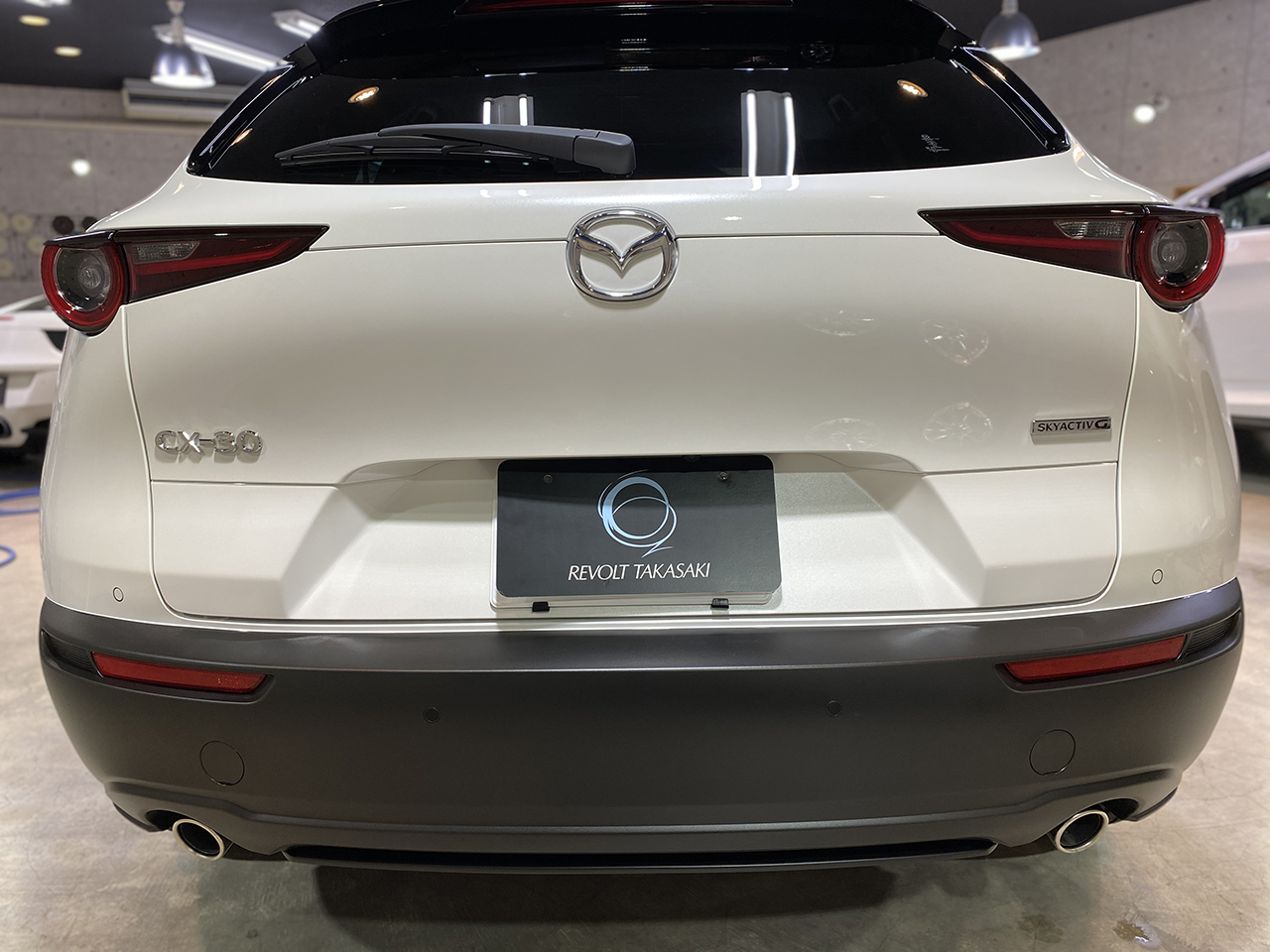 cx-30_MAZDA_白_006