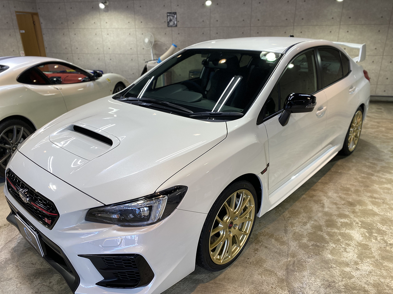 スバルWRX STI_白_004