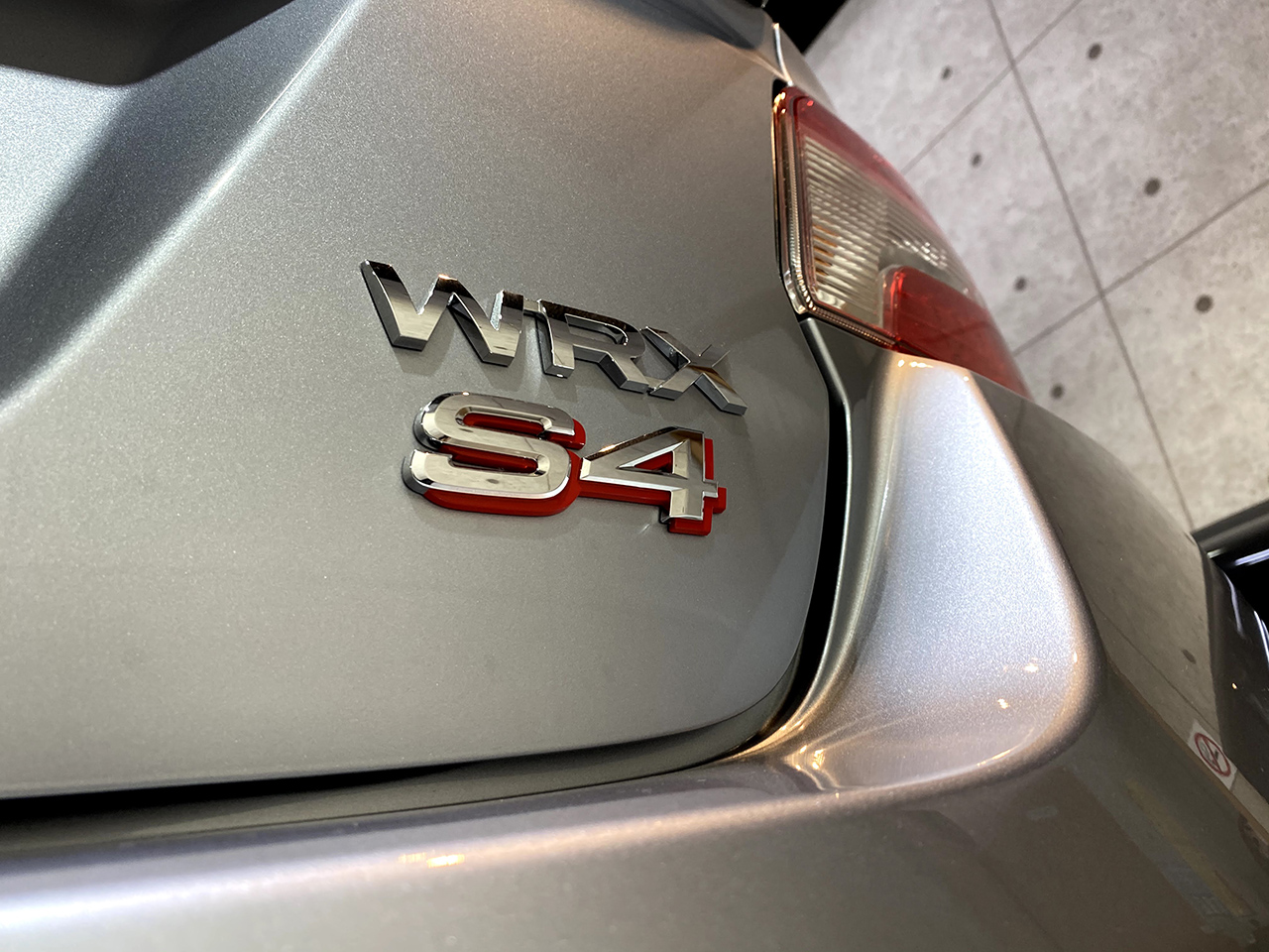 WRXS4_silver_007