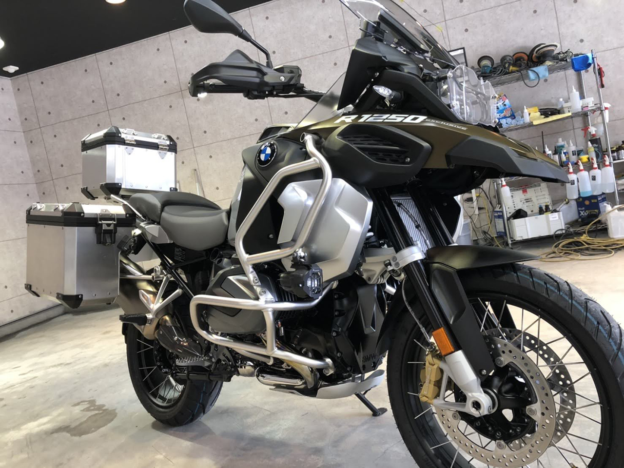 R1250GS_BMW_Silver_005