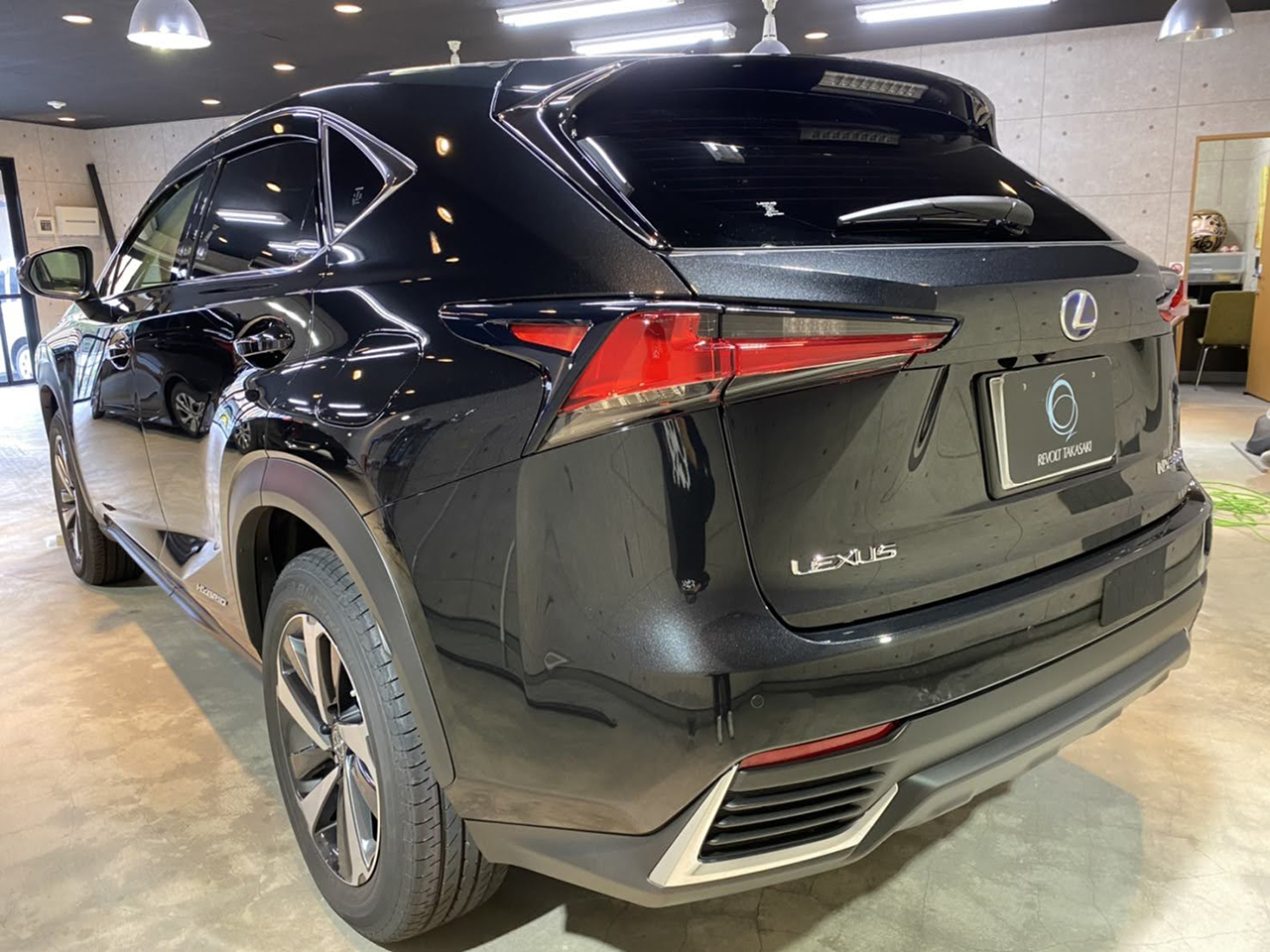 LEXUS_NX_黒_005